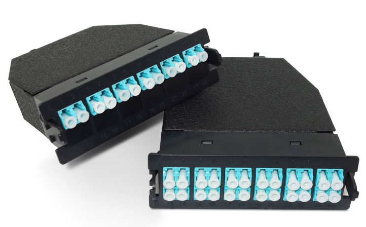 1U rack MPO 48F 96F Patch Panel with 4 slots